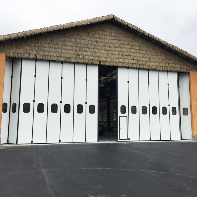 Sliding Folding Hangar Door