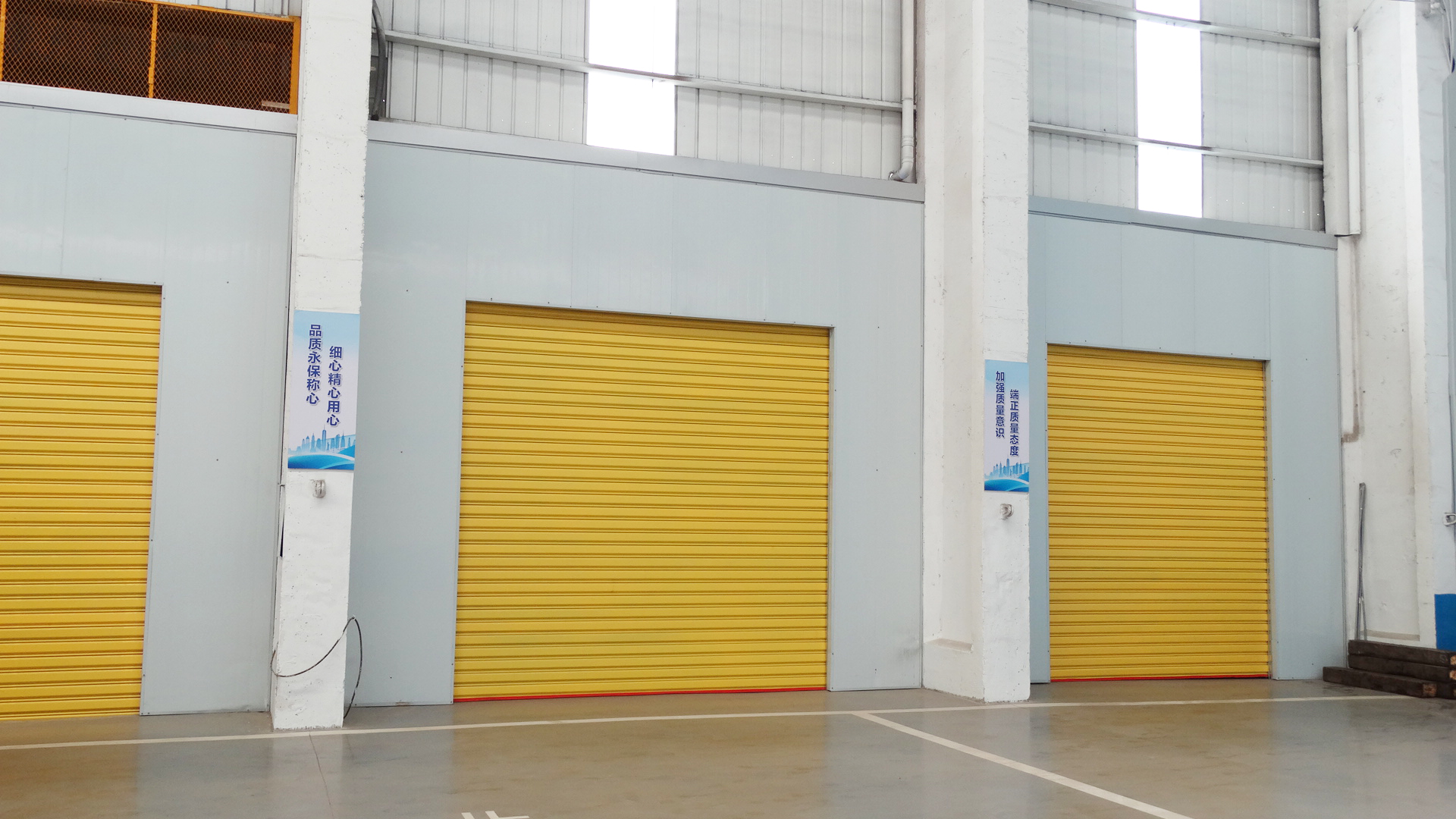 Steel roll up door for factory