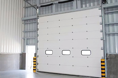 Industrial sectional door for manufacturing